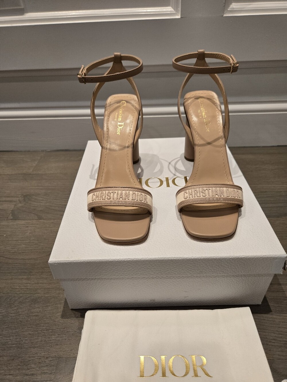 $1,295 Dior Dway Logo Satin Leather Heeled Sandals Beige EU 40 US 9.5-10 BNIB - Picture 6 of 10